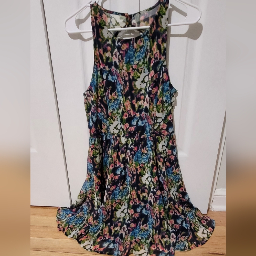 Floral Sleeveless Dress